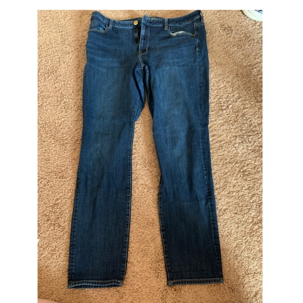 AMERICAN EAGLE SUPER STRETCHY HIGH RISE JEGGING